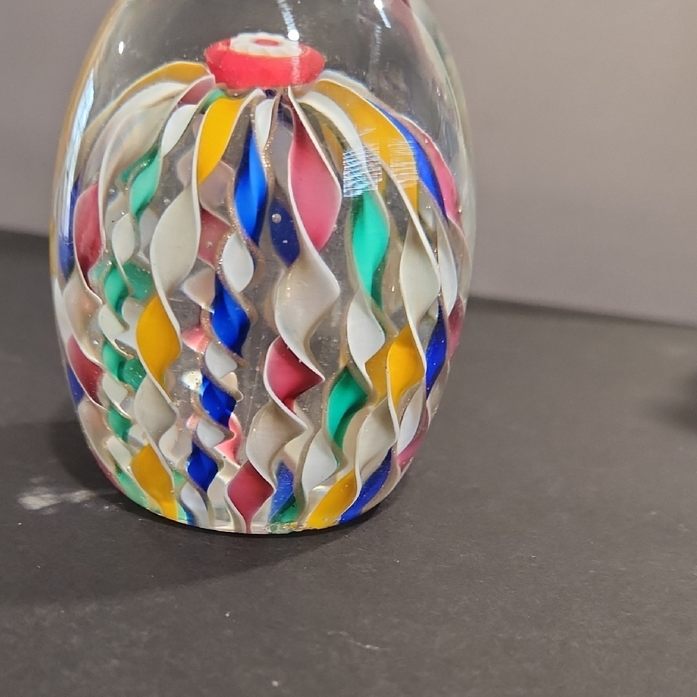 MURANO Multi Colored Twisted Ribbon/Millefiori Hand Blown Art Glass Paperweight - Picture 11 of 11